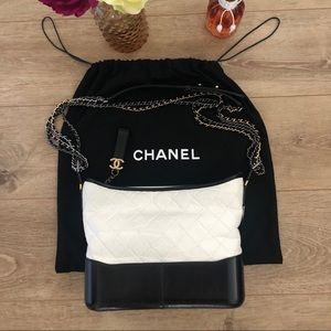Chanel Black & White Quilted Aged Calfskin Large Gabrielle Hobo NEARLY NEW！